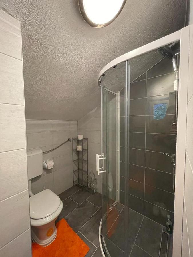 Apartmani Unski Biser 察津 外观 照片